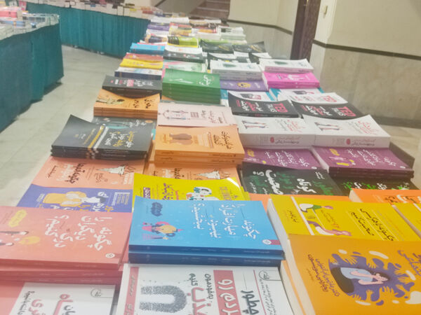 تیغ بی‌توجهی بر پیکر نمایشگاه کتاب