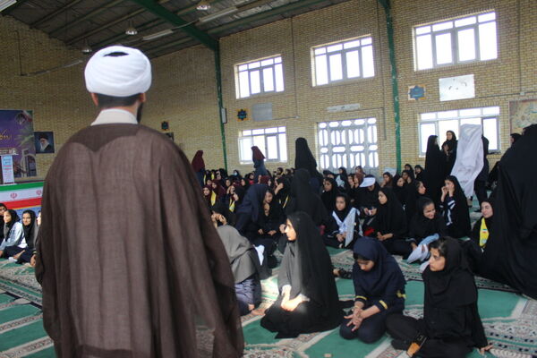 اختتامیه اردوی تربیتی «تمشک» دختران استان بوشهر 