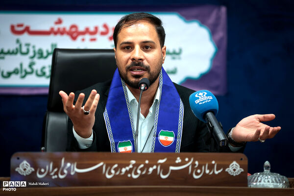 آیین گرامی‌داشت بیست‌وهفتمین سالروز تأسیس سازمان دانش‌آموزی