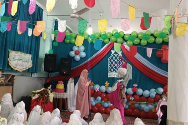 ماه رمضان فرصتی برای جذب نوجوانان وجوانان به مسجد 