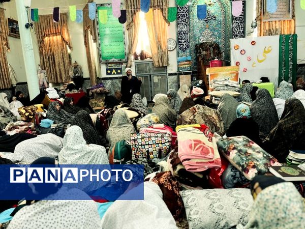 مراسم اعتکاف مادر دختری در مسجد صاحب الزمان آشخانه