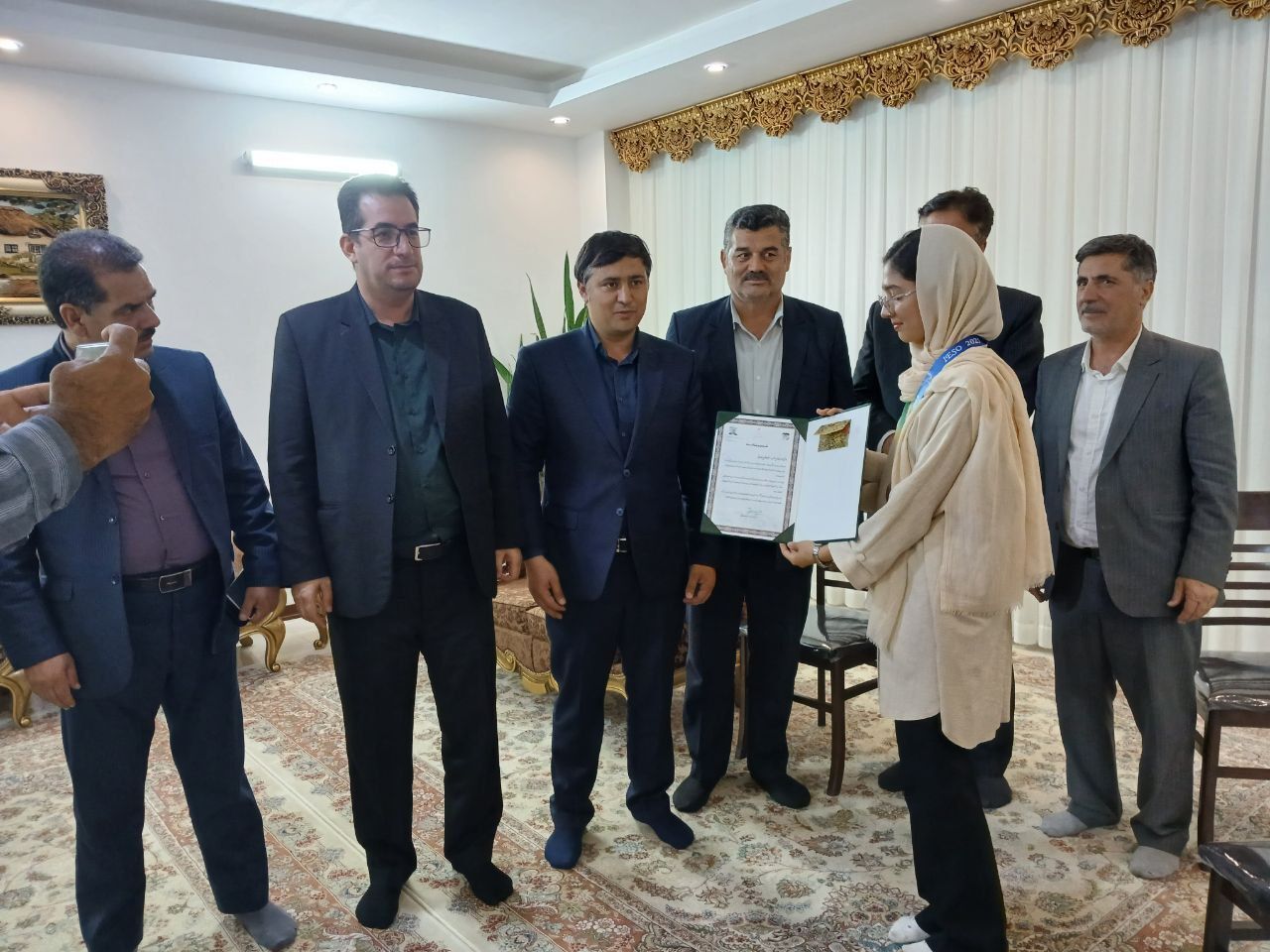 تقدیر مدیرکل آموزش و پرورش خراسان شمالی از دانش‌آموز شیروانی دارنده مدال برنز المپیاد جهانی علوم زمین