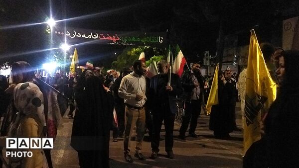 پنجاه و هشتمین شب از ایستادگی مردم در خیابان های نیشابور