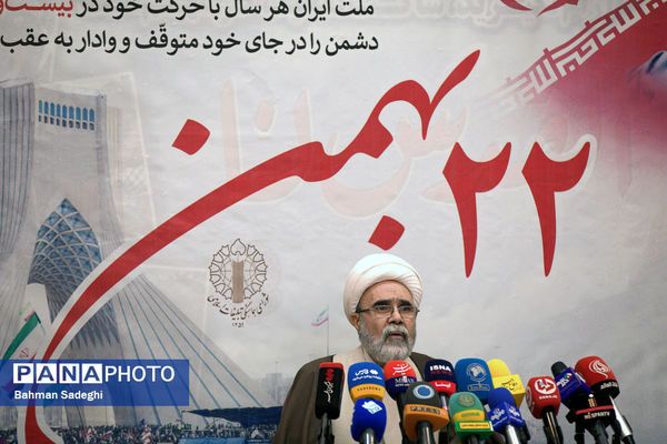 نشست خبری نماینده ولی فقیه و رئیس شورای هماهنگی تبلیغات اسلامی