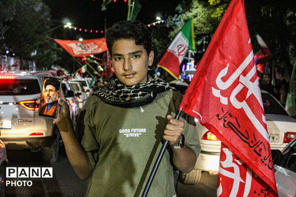 قاب‌هایی از همبستگی مردم زنجان در هفته دفاع مقدس