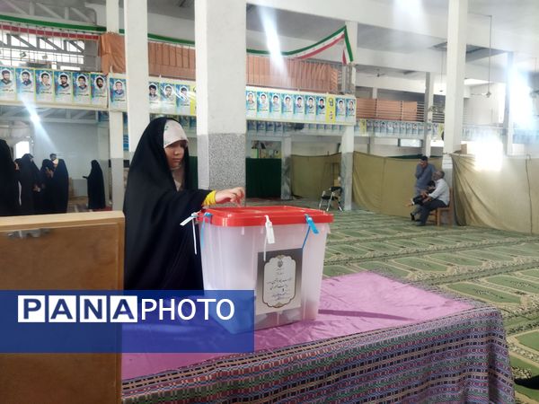 انتخابات چهاردهمین دوره ریاست‌جمهوری در شهر راز