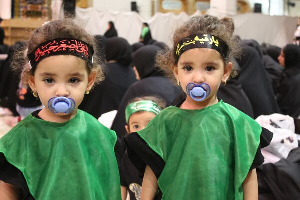 لالایی مادرانه در همنوایی با کودکان شهید