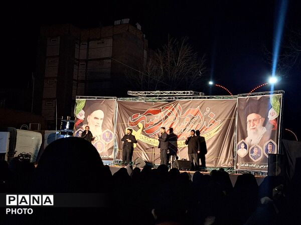 مردم کاشمر در کف خیابان عزاداری کردند