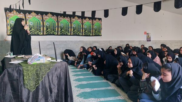 گرامیداشت ایام فاطمیه در مدرسه فاطمه الزهرا(س)