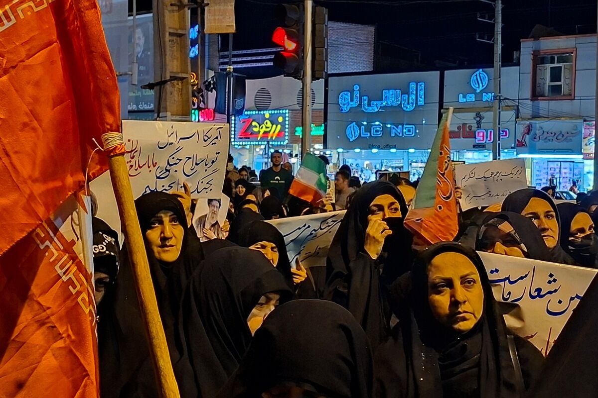 قرچک در سوگ رهبر شهید