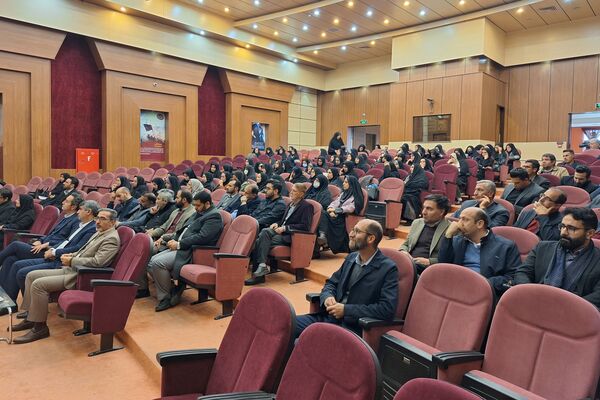 همایش فصلی مدیران مدارس شهرستان پردیس 