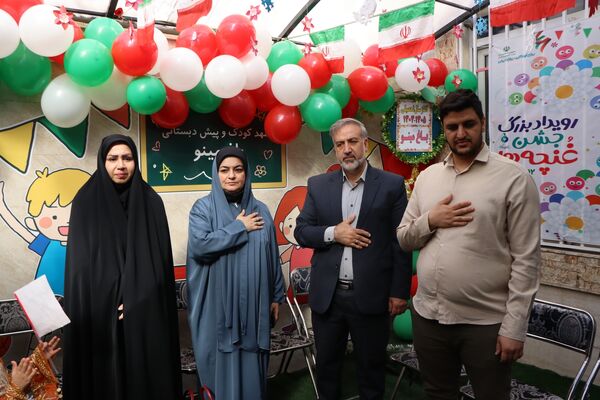 غنچه های بهارستانی آغاز سال تحصیلی را جشن گرفتند