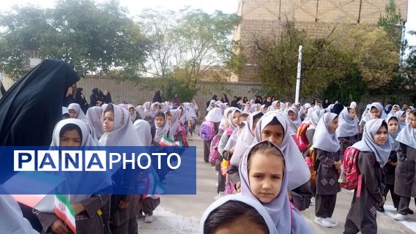 مراسم آغاز سال تحصیلی جدید در دبستان شهید نجفی فدافن 