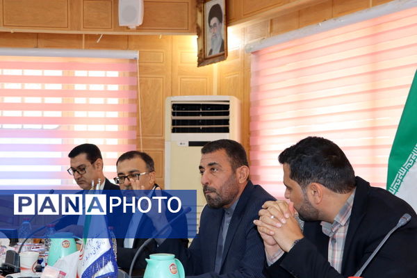  نشست هم‌اندیشی تخصصی مدیران آموزش و پرورش مناطق ۱۸ گانه و دانشگاه فنی و حرفه‌ای استان بوشهر 