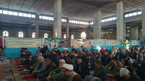 نماز عبادی سیاسی جمعه در هفته بسیج مستضعفین در نیشابور 