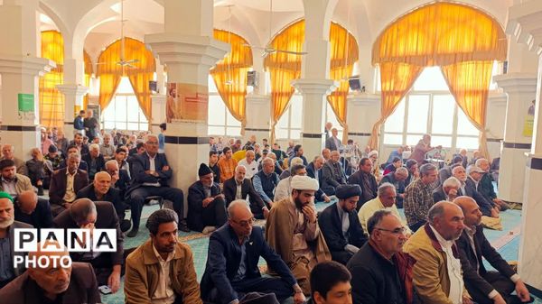 نخستین نماز جمعه ماه مبارک رمضان در شهرستان خلیل‌آباد 