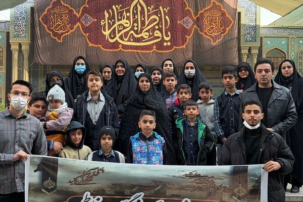 حضور دانش‌آموزان ناحیه دو شهرری در مراسم نوگلان فاطمی