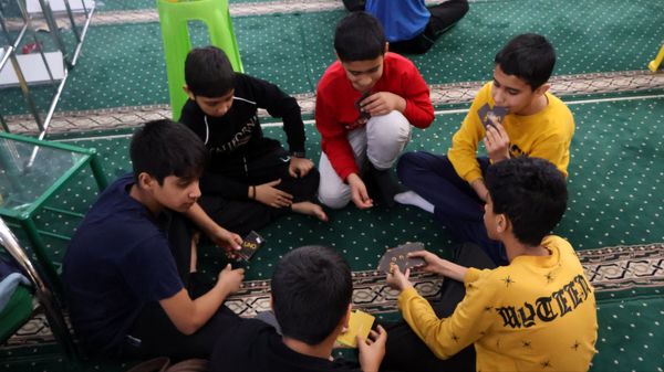 بازی‌های گروهی، سازنده فضایی صمیمانه در اعتکاف 