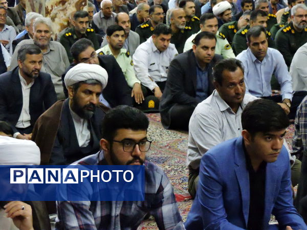 گرامیداشت شهدای هفته دولت در مسجد حظیره یزد