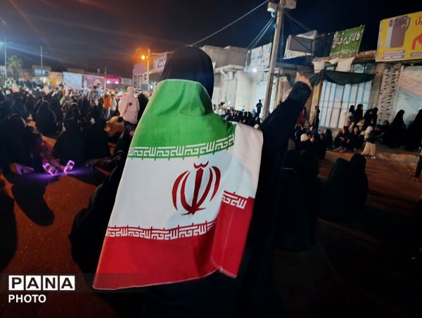 حضوردانش آموزان دراجتماع مردمی رودبارجنوب