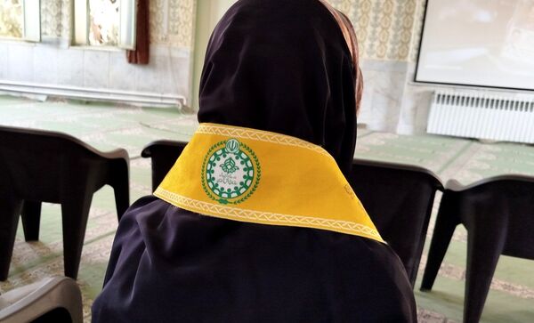 تجلیل از دانش‌آموز خبرنگاران پانا در لردگان