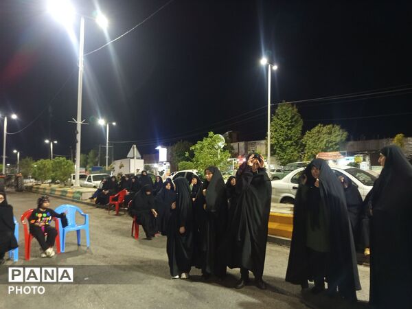 خروشی متحد مردم معمولان برای حمایت از نیروهای مسلح و مطالبه خونخواهی از آمریکا