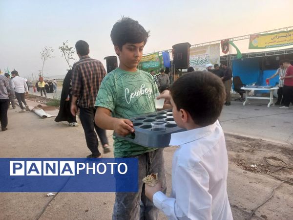 جلوه هایی از پیاده‌روی «امت احمد» در مسیر جمکران