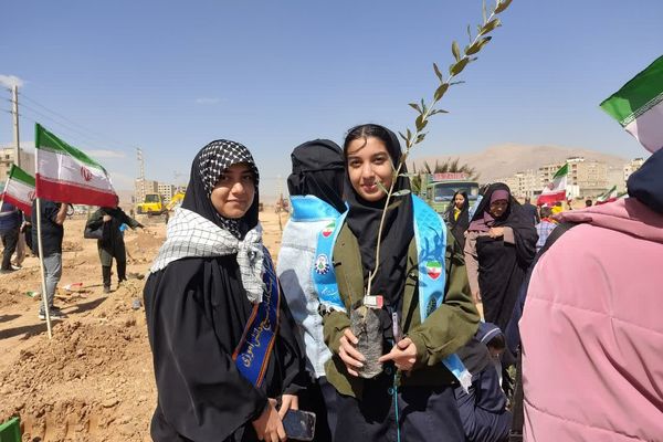 آئین بزرگداشت روز ملی درختکاری در شیراز 