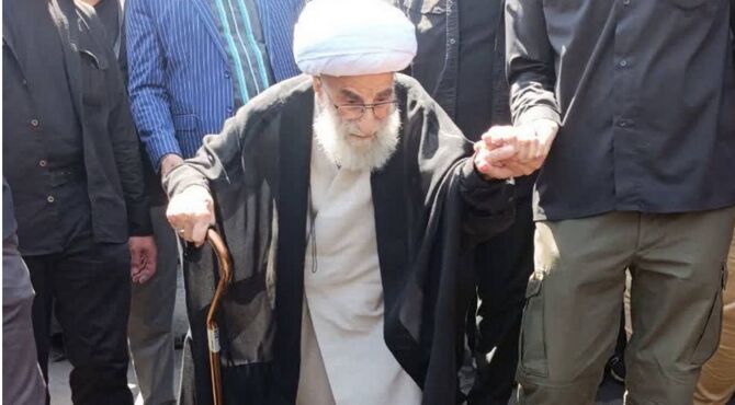 حضور آیت الله جنتی در مراسم تشییع آقای شهید ایران