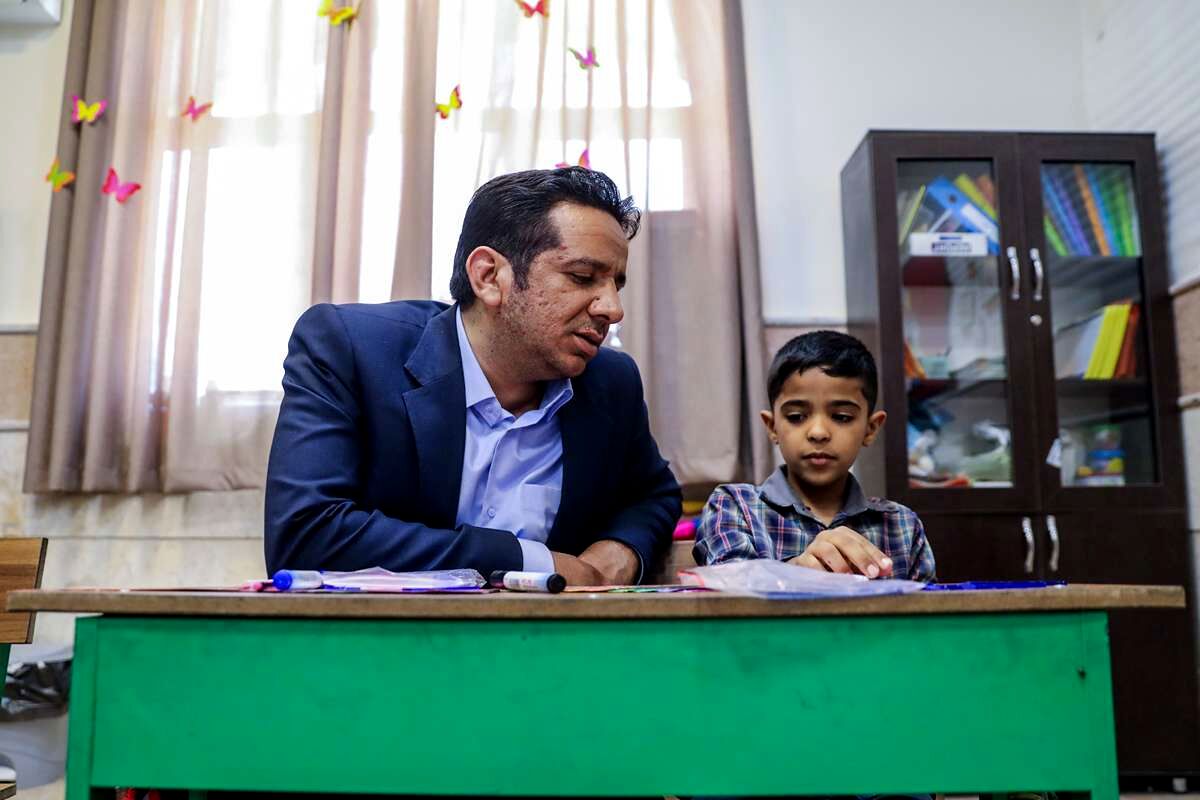 بازدید مدیرکل آموزش‌وپرورش کرمان از مجتمع آموزشی «اندیشه هوشمند ارگ»