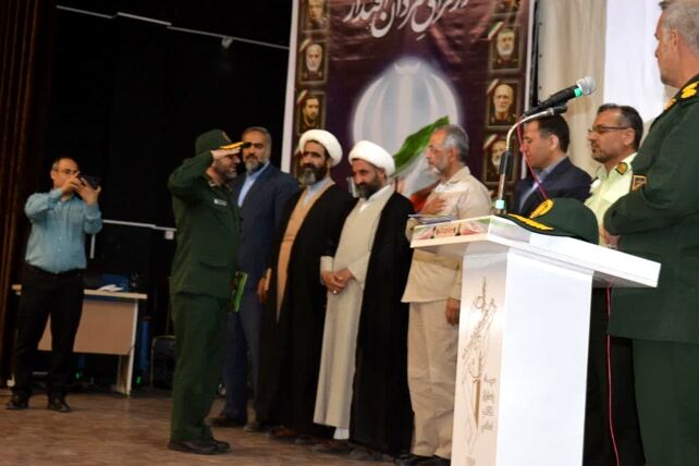 مراسم تودیع و معارفه فرمانده و جانشین ناحیه مقاومت بسیج فارسان