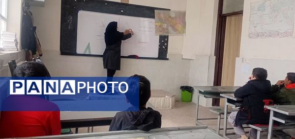 برپایی کلاس های جبرانی در مدرسه شهید جانکی