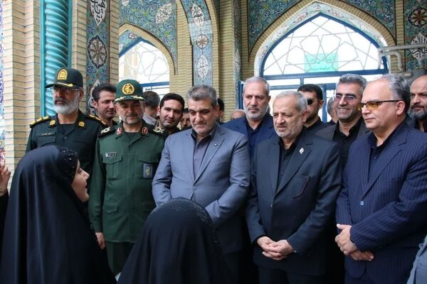 استقبال دانش‌آموزان سمنانی از وزیر آموزش و پرورش