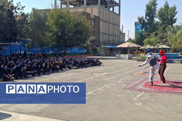 برگزاری المپیاد ورزشی در مدرسه نمونه دولتی ارشاد قرچک