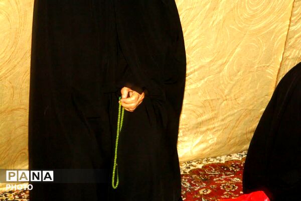سوگِ غربتِ جوادالائمه (ع)؛ دل‌های شکسته در شبی آکنده از اشک به هم رسیدند