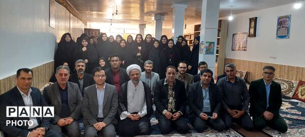نواخته شدن زنگ سپاس معلم در باخرز