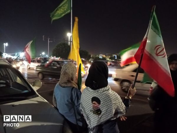 میدان‌داری مردم دارالعباده در میدان امام حسین (ع) یزد