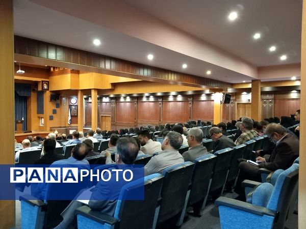 جلسه ستاد پروژه مهر مدارس دولتی و غیردولتی ناحیه ۶ مشهد در فرهنگسرای مصلی نژاد