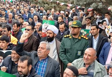 ۲۲بهمن در قاب رزن