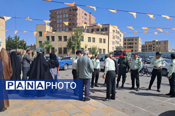 برگزاری باشکوه نماز عید سعید قربان در سطح شهرستان ملارد با حضور پرشور مردم