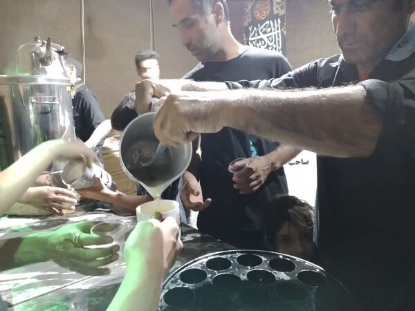 برپایی موکب به همت خادمان مردمی در خلیل آباد