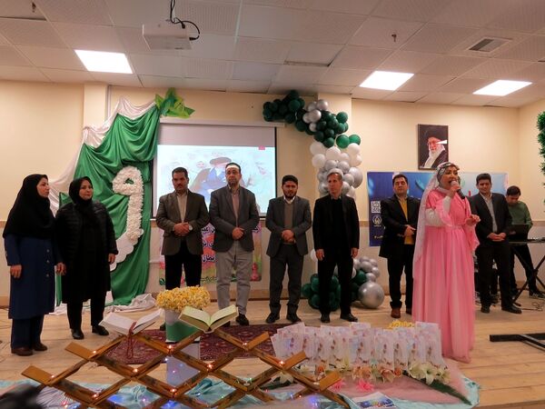 نواختن زنگ جشن نیکوکاری در دبستان امام خمینی(ره) بجنورد