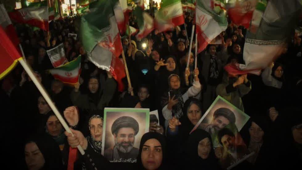 هستیم بر آن عهد که بستیم