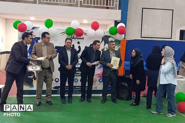شور و نشاط ورزشی دانش‌آموزان دختران خراسان شمالی در قاب اختتامیه تابستانی