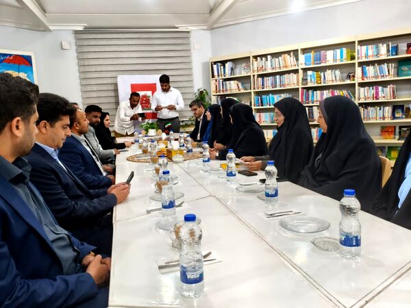 روز پرکار هیات استانداری در شرق هرمزگان