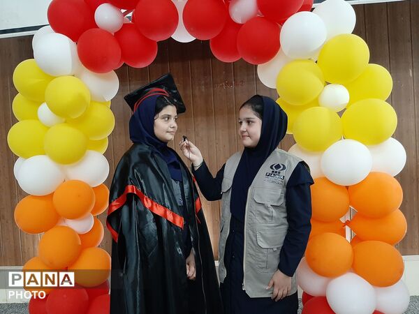 جشن فارغ‌التحصیلی مدرسه شهید جواهری۲ 