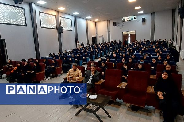 بزرگداشت هفته دفاع مقدس در کانون فاطمیه کهریزک