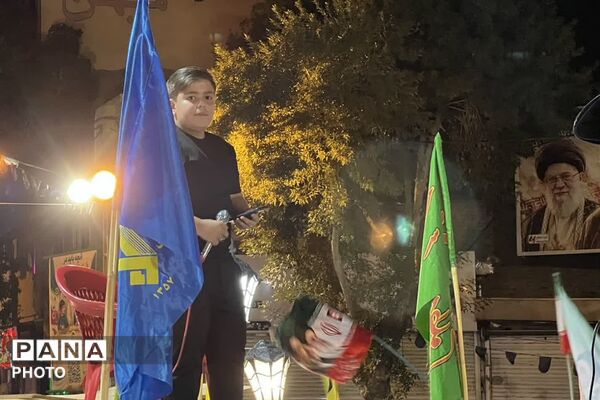 تجلیل از خبرنگاران در طنین تجمعات شبانه