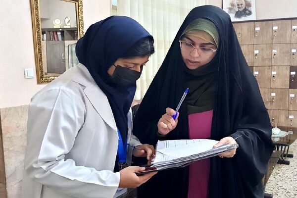 برگزاری بازارچه اقتصادی در دبیرستان شاهد تکتم