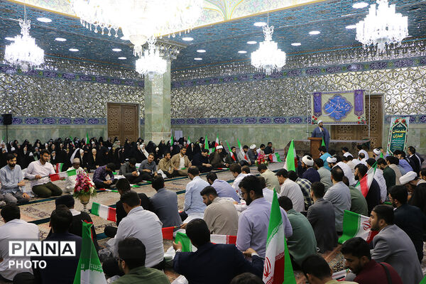 جشن ازدواج طلبگی ۲۰۰ زوج در حرم حضرت معصومه(س)